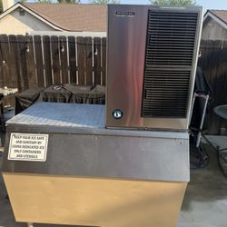 Hoshizaki Commercial Ice Machine KM-500MAH w/ Bin – Cleaned & Producing Ice