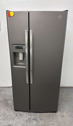 GE Side‑by‑Side Fridge – Slate, Ice & Water Dispenser