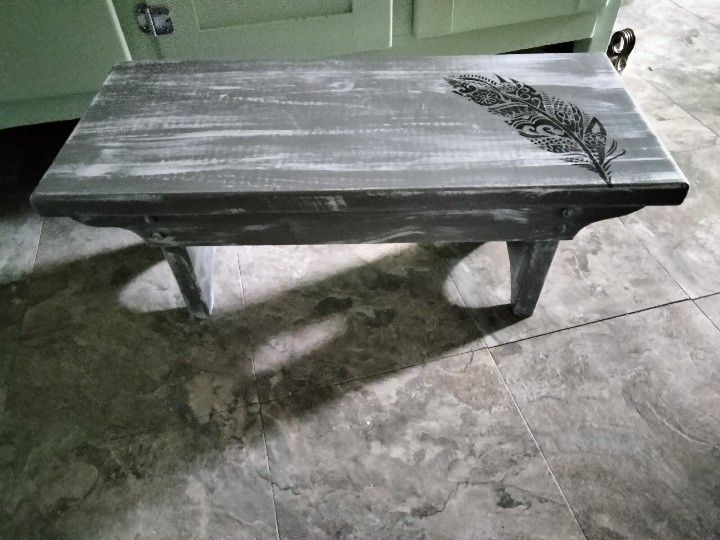 Feather Deco Stool/Foot Rest