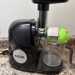 AICOK Slow Masticating Juicer Extractor, 7 Segment Spiral, Cold Press, Reverse Function, 80 Rpm