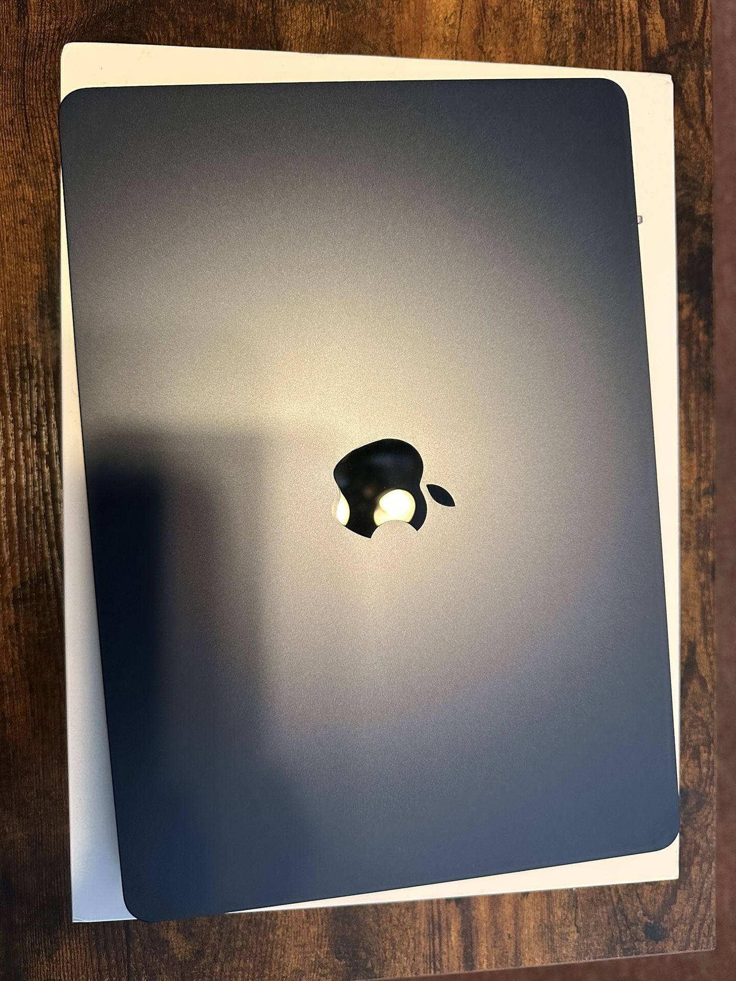 13 inch MacBook Air (Apple M2) 16GB 256GB SSD