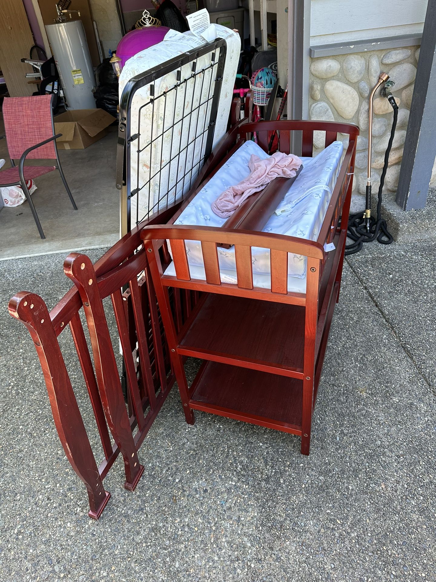 Dream On Me Crib And Changing Table