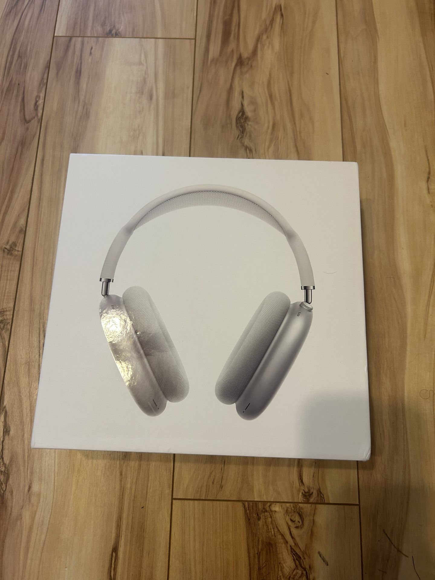 AirPod Maxes Brand New