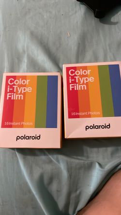 Polaroid / i type film