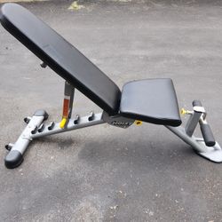 HOIST  BENCH