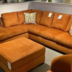 LH 👉$39 Down Payment  For Financing 👉 Contemporary Aviemore Spicy Fabric 2 Piece Sectional Couch With Chaise 