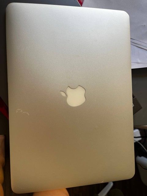 Old MacBook 