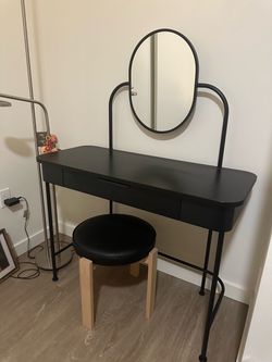 Desk with Mirror & stool