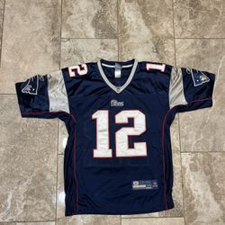 Reebok Patriots Brady Rep jersey size Large