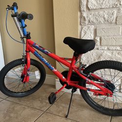 Schwinn kids bike with Helmet