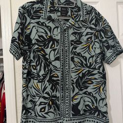 RVCA Button Up Never Worn