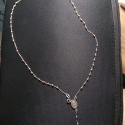 19 " silver (made it Italy 925)  rosary necklace