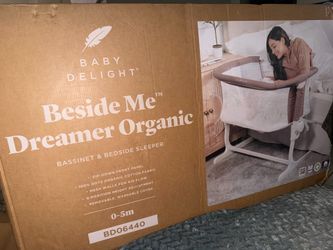 Baby Delight Beside Me Dreamer Organic Bassinet & Bedside Sleeper