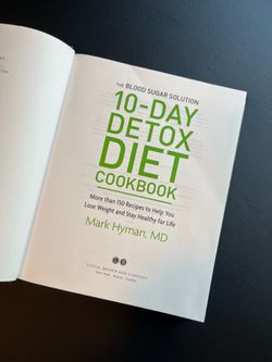 10-Day Detox Diet Cookbook -The Blood Sugar Solution