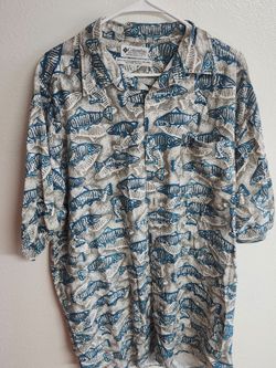 Columbia Short Sleeve Fish Print Shirt XL