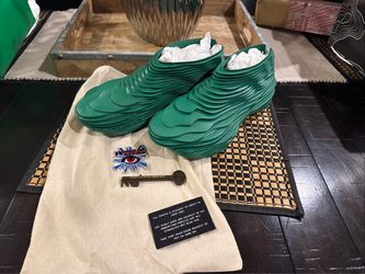 Topo-01 Green Layered Sculptural Sneakers