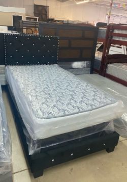 Full Size Bed Frame and Mattress Available 🛌