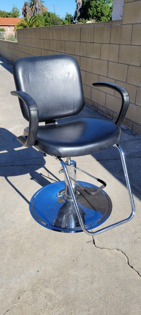 Stylist Chair