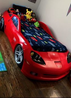 Corvette car twin bed