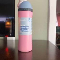24 Oz Owala Water Bottle 