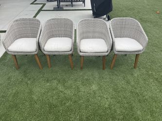 Modern Outdoor Wicker Patio Dining Chairs – Set of 4