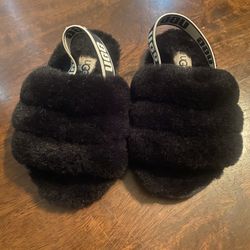 Ugg Kid's Fluff Yeah Slides For Sale (Size 8)