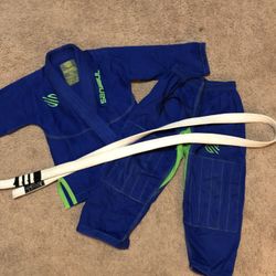 Like New Jiu Jitsu Gi