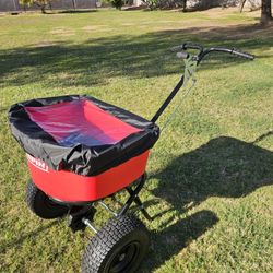 Chapin Professional 100lb Spreader