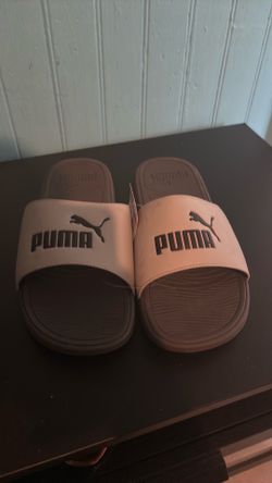 Brand new puma slipper size 10