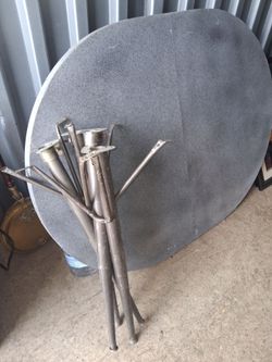 vintage Mid-Century Modern (MCM) dining or kitchen table