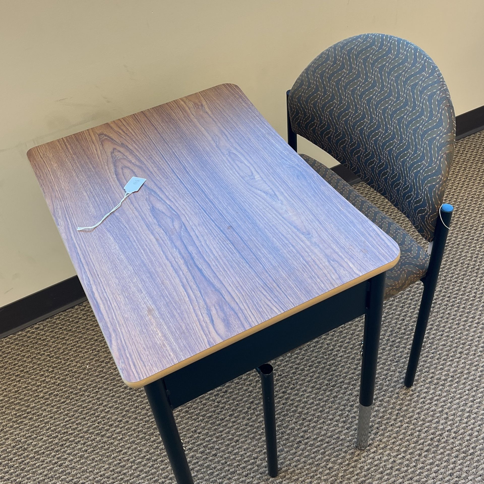 School Desk & Rolling Desk Chair