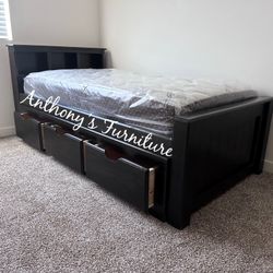 Twin Size Bed & Bamboo Mattress + Drawers 
