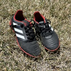 Kids Indoor Shoes Size 2