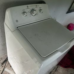 Wash N Dryer 55”tv