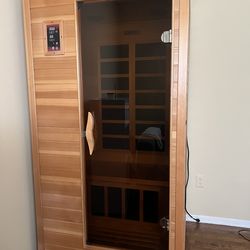 Infrared sauna