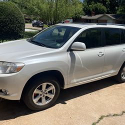2010 Toyota Highlander Sport