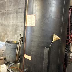  Black Metal Oil STORAGE TANK
