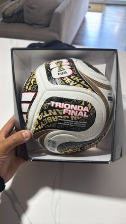 adidas FIFA World Cup 2026 Trionda Finals Pro Official Match Soccer Ball