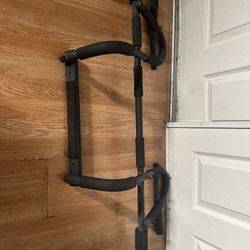 Pull Up Bar 