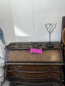 Free Desk
