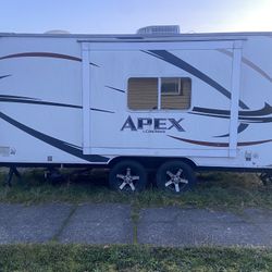 2011 Coachmen Apex Hybrid