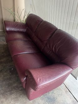 Good Quality Leather Couch