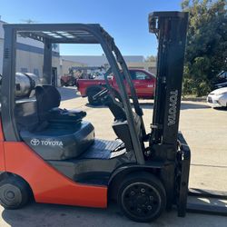 Toyota Forklift 