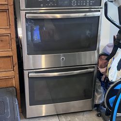GE Kitchen Oven