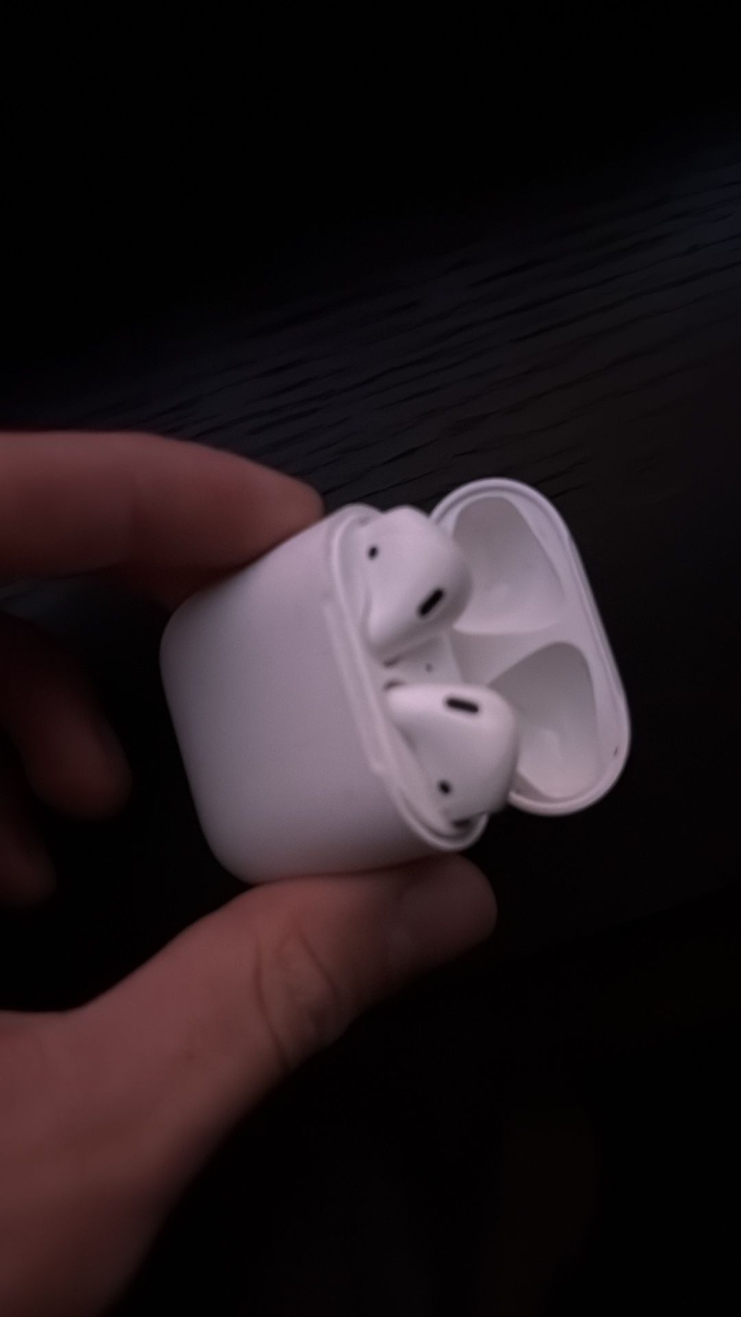 AirPods