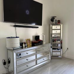 Bedroom Dresser Mirrored 