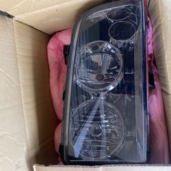 2010 Dodge Charger Headlights 