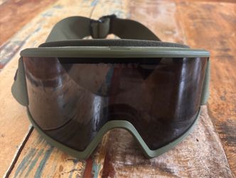 Oakley Ski/Snowboard Goggles – Olive Green – Good Condition