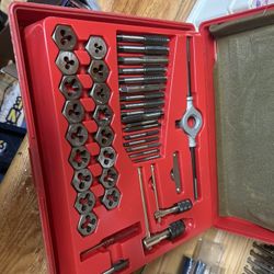 Tap And Die Set Complete Unused And High Quality 