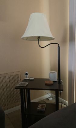 Lamp table